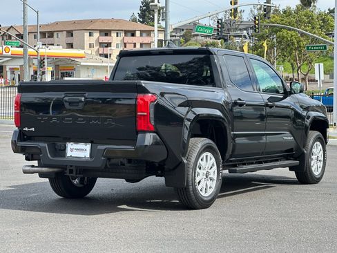 New 2026 Toyota Tacoma SR5 image 5