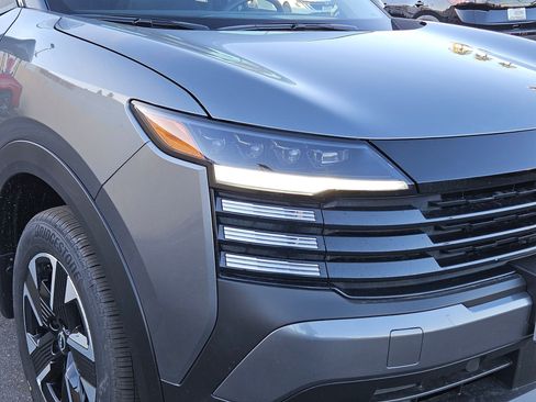 New 2026 Nissan Kicks SV w/ Cold Weather Package image 8