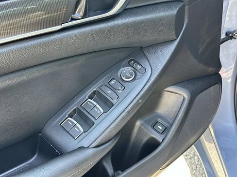 Used 2022 Honda Accord Sport image 18