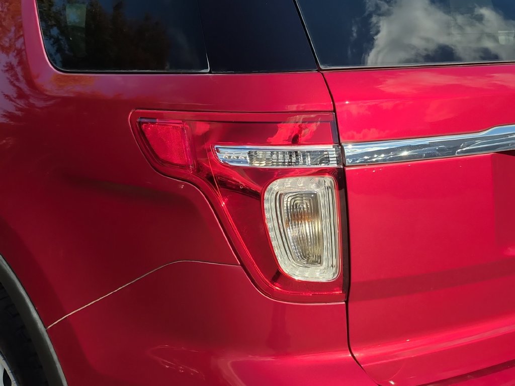 Used 2013 Ford Explorer 4WD image 12