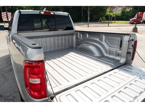 Used 2025 RAM 1500 Big Horn AWD/4WD image 32
