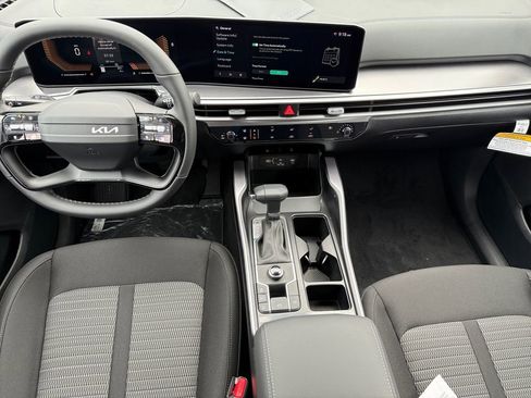 New 2026 Kia Sorento LX image 11