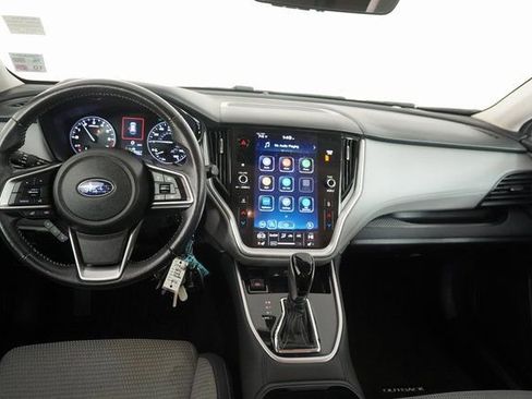 Used 2022 Subaru Outback Premium image 34
