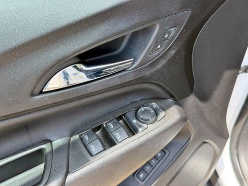 Certified 2021 Chevrolet Equinox Premier FWD image 11