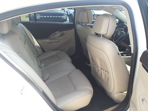 Used 2014 Buick LaCrosse Premium FWD image 9