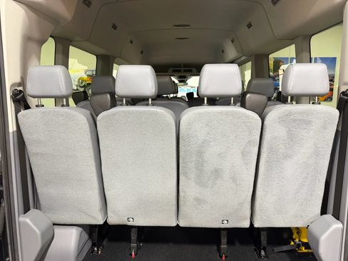 Used 2016 Ford Transit 350 XL RWD image 23