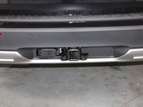 New 2026 Ford Explorer Active RWD image 8