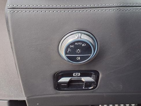 Used 2023 Mercedes-Benz SL 43 AMG image 24