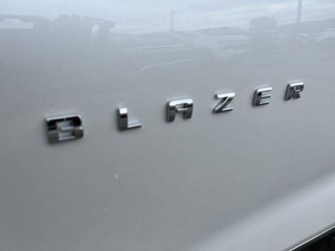 New 2024 Chevrolet Blazer Premier w/ Driver Confidence II Package image 32