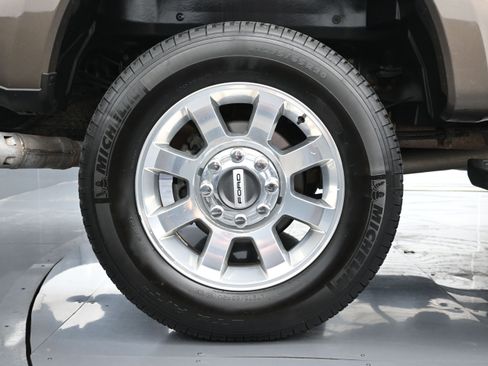 Used 2017 Ford F250 Lariat AWD/4WD image 18