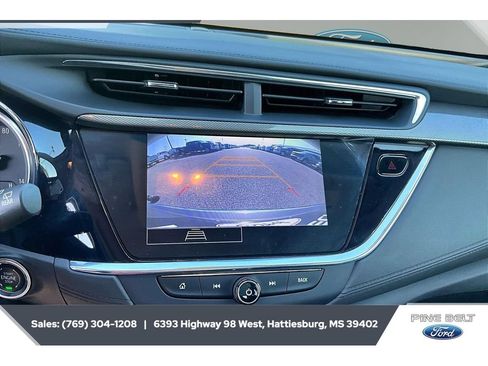 Used 2023 Buick Encore GX Essence w/ Experience Buick Package FWD image 15