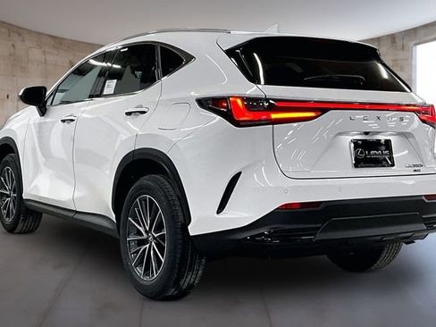 New 2026 Lexus NX 350h 350h Premium image 3