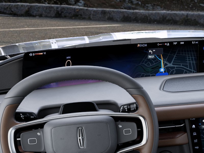 New 2027 Lincoln Navigator Reserve AWD/4WD image 13