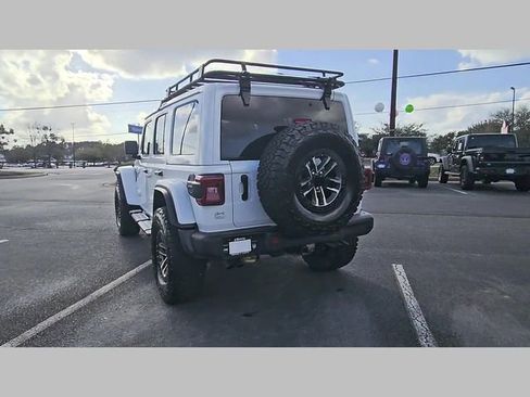 Used 2024 Jeep Wrangler Unlimited Rubicon 392 image 27