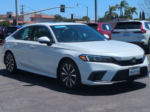 Certified 2023 Honda Civic EX image 3