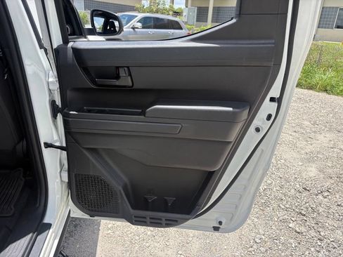 Used 2025 Toyota Tacoma SR w/ SR Upgrade Package RWD image 15