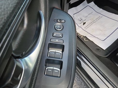 Certified 2024 Honda HR-V Sport image 14
