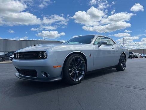 Used 2023 Dodge Challenger R/T Scat Pack w/ Plus Package image 3