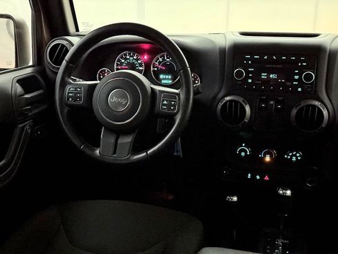 Used 2015 Jeep Wrangler Sport AWD/4WD image 27