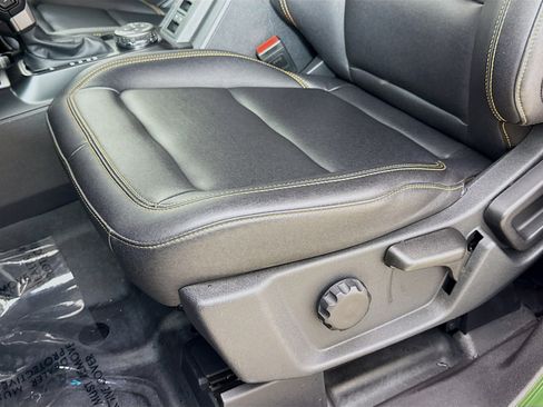 Used 2024 Ford Bronco Badlands image 20