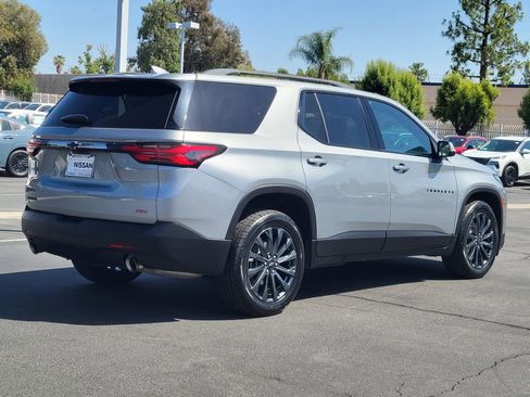 Used 2023 Chevrolet Traverse RS w/ LPO, Floor Liner Package FWD image 4