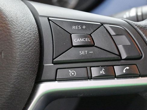 Used 2023 Nissan Versa SV FWD image 17