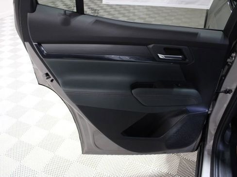 New 2026 GMC Terrain AT4 AWD/4WD image 19