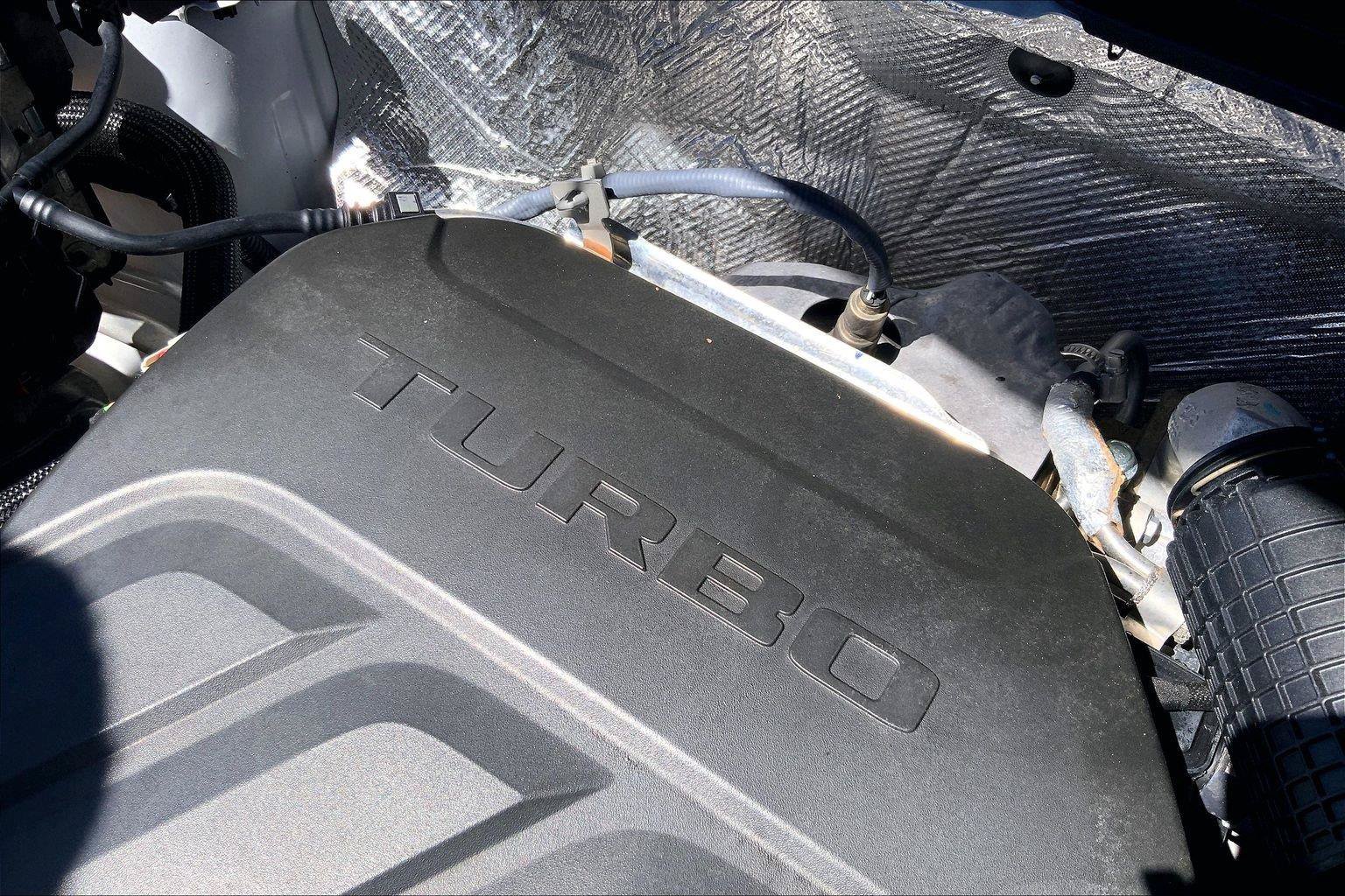 Used 2026 Chevrolet Trax LT FWD image 33