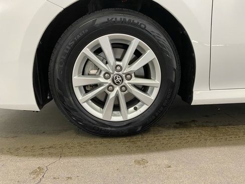 Certified 2025 Toyota Camry LE image 22