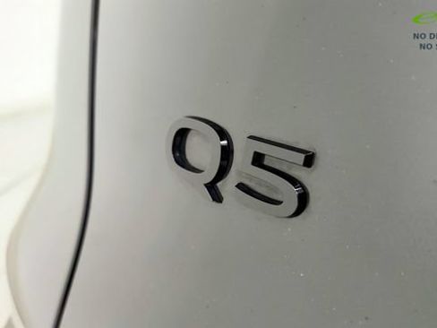 Used 2025 Audi Q5 Premium Plus w/ Premium Plus AWD/4WD image 33