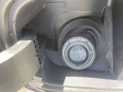 Used 2024 Ford Expedition Max XLT AWD/4WD image 5
