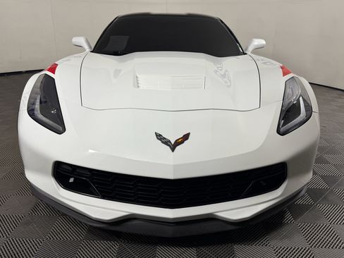 Used 2017 Chevrolet Corvette Grand Sport w/ Grand Sport Heritage Package image 2