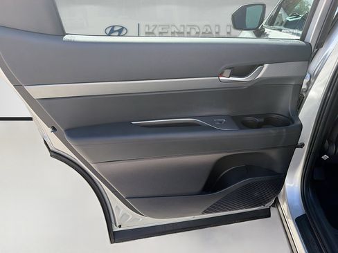 Used 2025 Hyundai Palisade SEL image 24