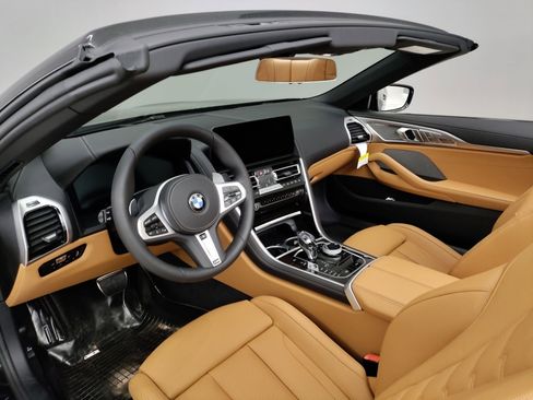 New 2026 BMW 840i Convertible w/ M Sport Professional Package image 15
