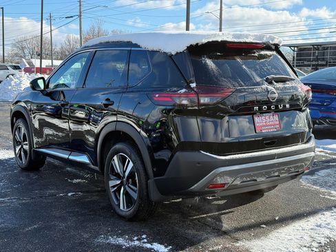 Certified 2023 Nissan Rogue SL w/ SL Premium Package image 8