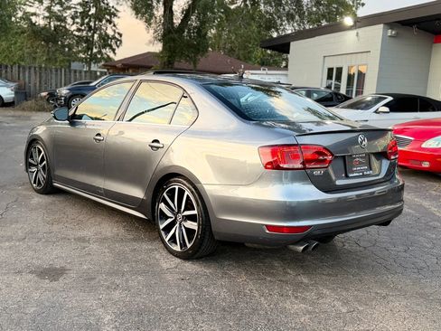 Used 2014 Volkswagen Jetta GLI Autobahn FWD image 5