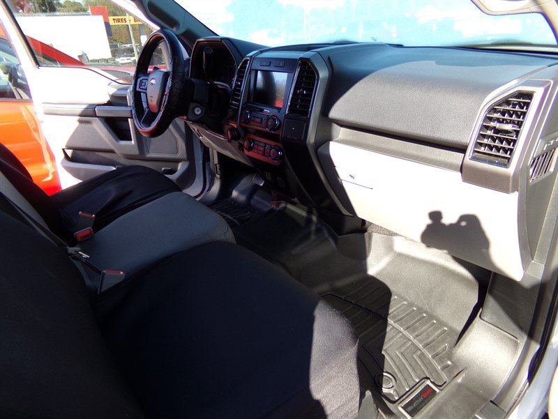 Used 2019 Ford F150 XLT w/ Equipment Group 302A Luxury AWD/4WD image 36