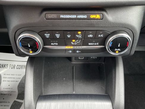 Certified 2025 Ford Escape Active AWD/4WD image 19