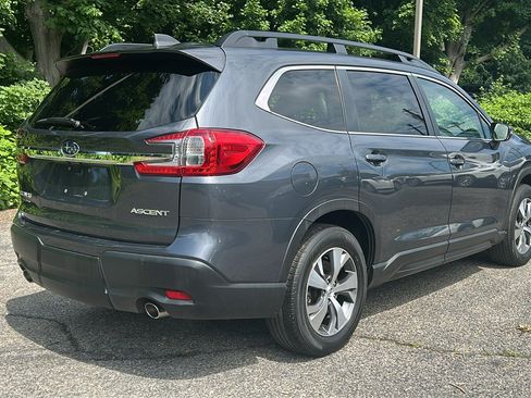 Used 2023 Subaru Ascent Premium AWD/4WD image 9