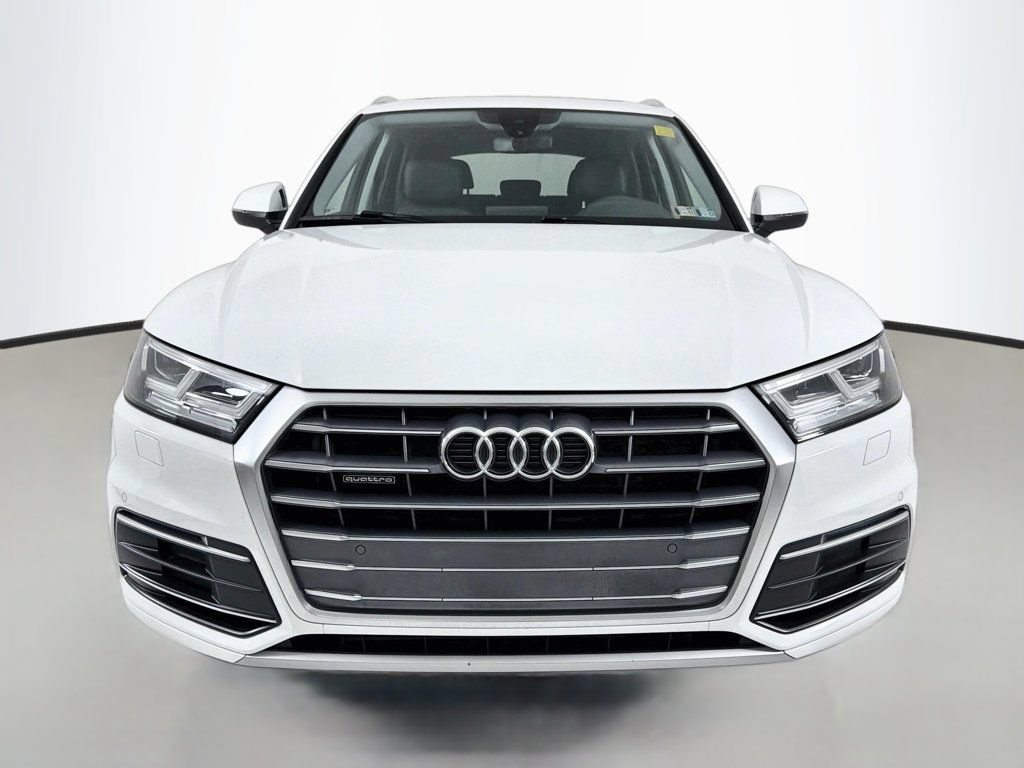 Used 2018 Audi Q5 2.0T Premium Plus w/ Premium Plus Package AWD/4WD image 2