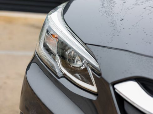 Used 2020 Subaru Legacy Limited image 13