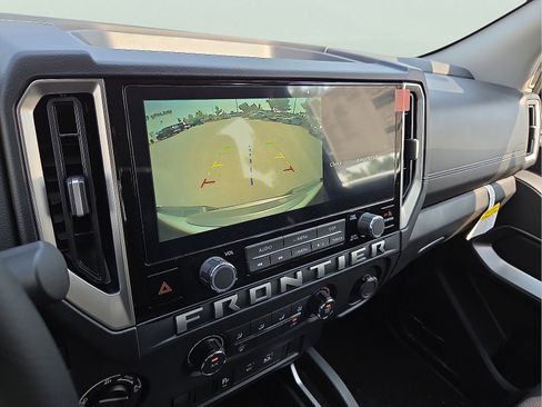 New 2026 Nissan Frontier SV w/ Tow Package image 17