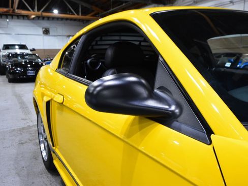 Used 2004 Ford Mustang Mach 1 RWD image 43