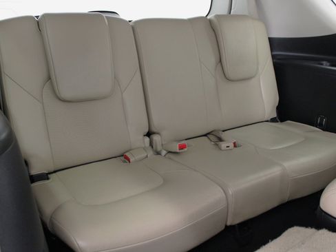 Used 2019 Nissan Armada SL w/ Premium Package image 43