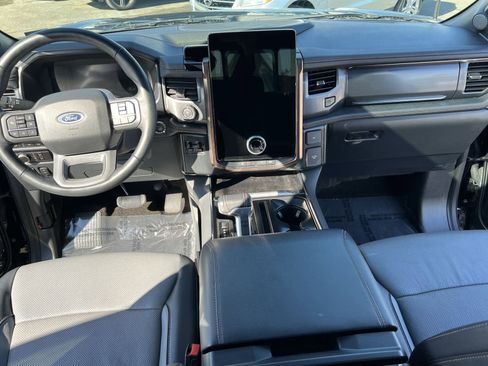 Used 2023 Ford F150 Lightning Lariat w/ Equipment Group 511A High image 21