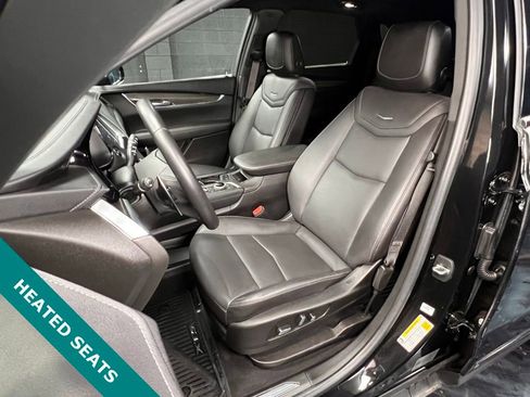 Used 2022 Cadillac XT5 Sportv image 3