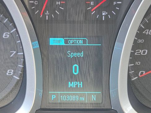 Used 2015 Chevrolet Equinox LS FWD image 20