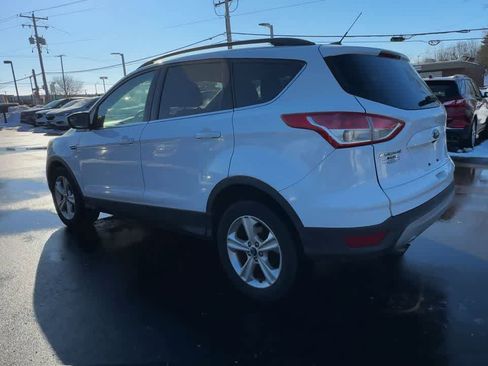Used 2015 Ford Escape SE w/ Equipment Group 201A image 6