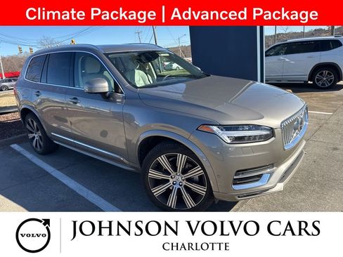 Used 2022 Volvo XC90 T6 Inscription w/ Advanced Package image 1