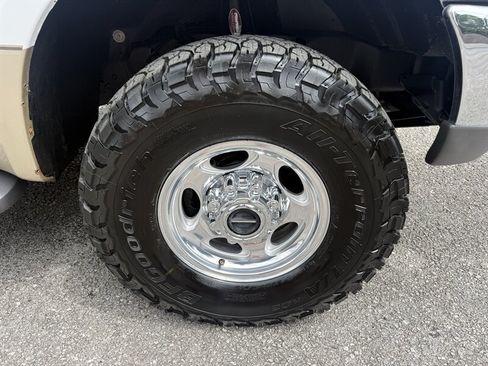 Used 2000 Ford F250 Lariat AWD/4WD image 2